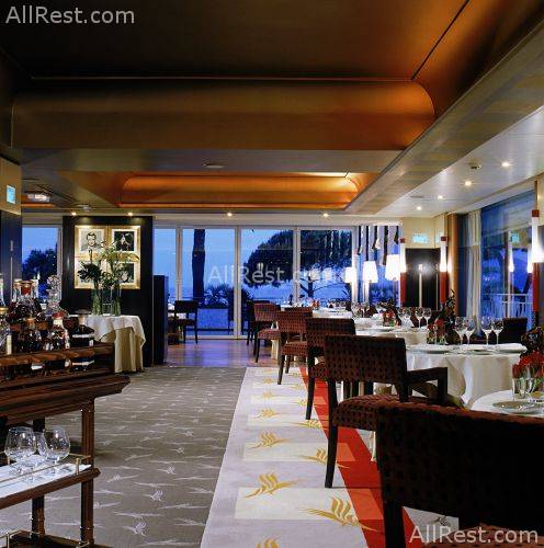 Hotel Martinez 27